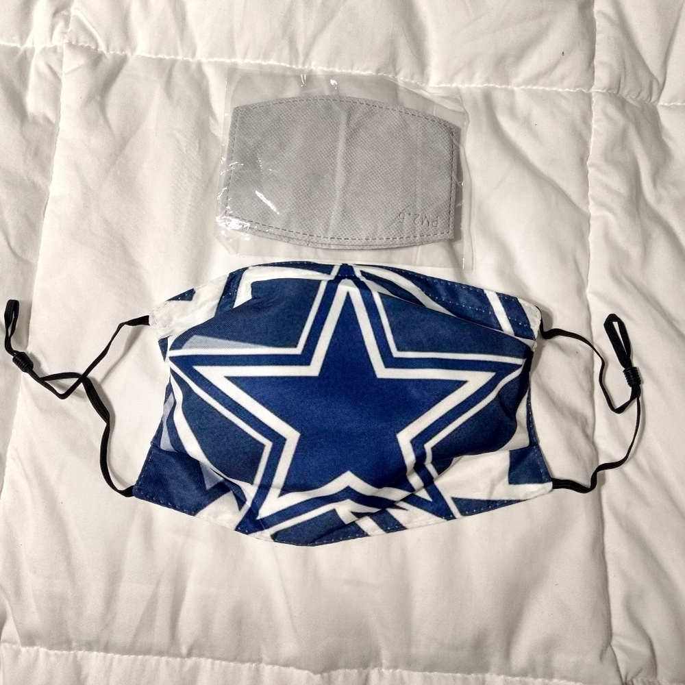 Dallas Cowboys mask with filters